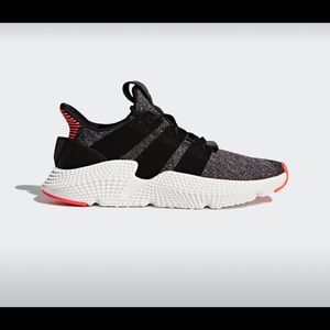 Prophere (black & red)